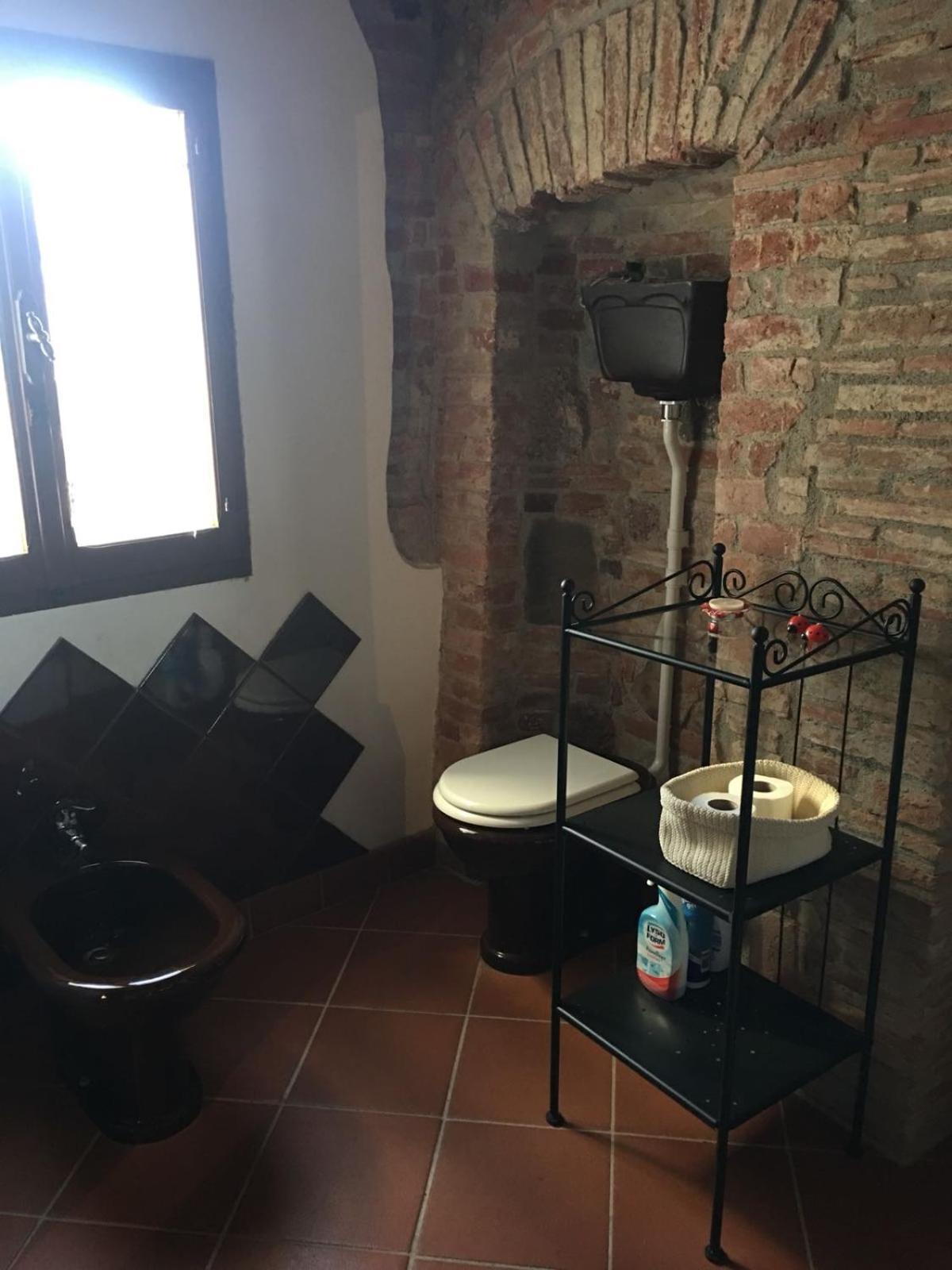 La Divina Dimora Il Castello Degli Spiriti Magni Apartamento Montepescali Exterior foto
